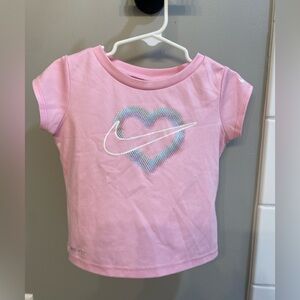 Nike Girls Pink Dri-Fit Heart T-Shirt / Size 24m / GUC